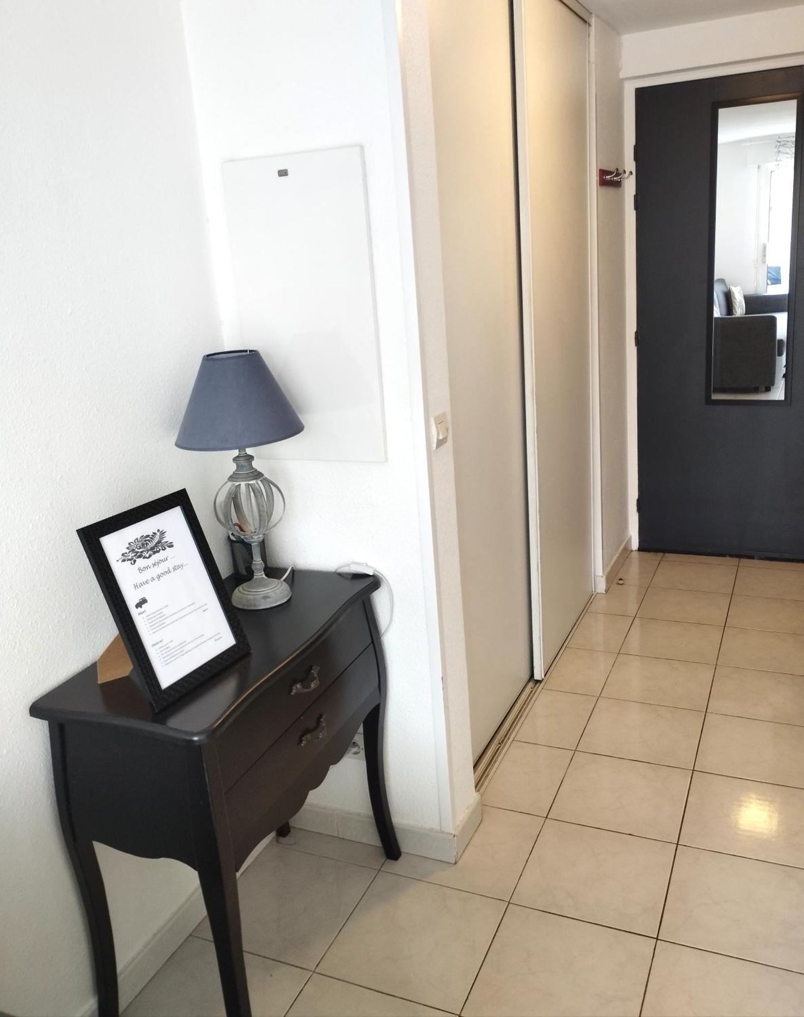Studio Climatise, Lumineux A 5 Min De La Promenade Des Anglais Appartement Nice Buitenkant foto
